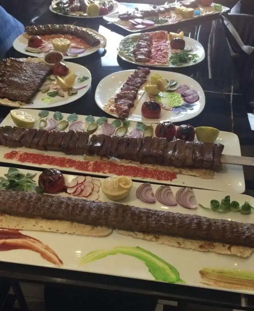 آشپز|استخدام خدمات فروشگاه و رستوران|قشم, |دیوار