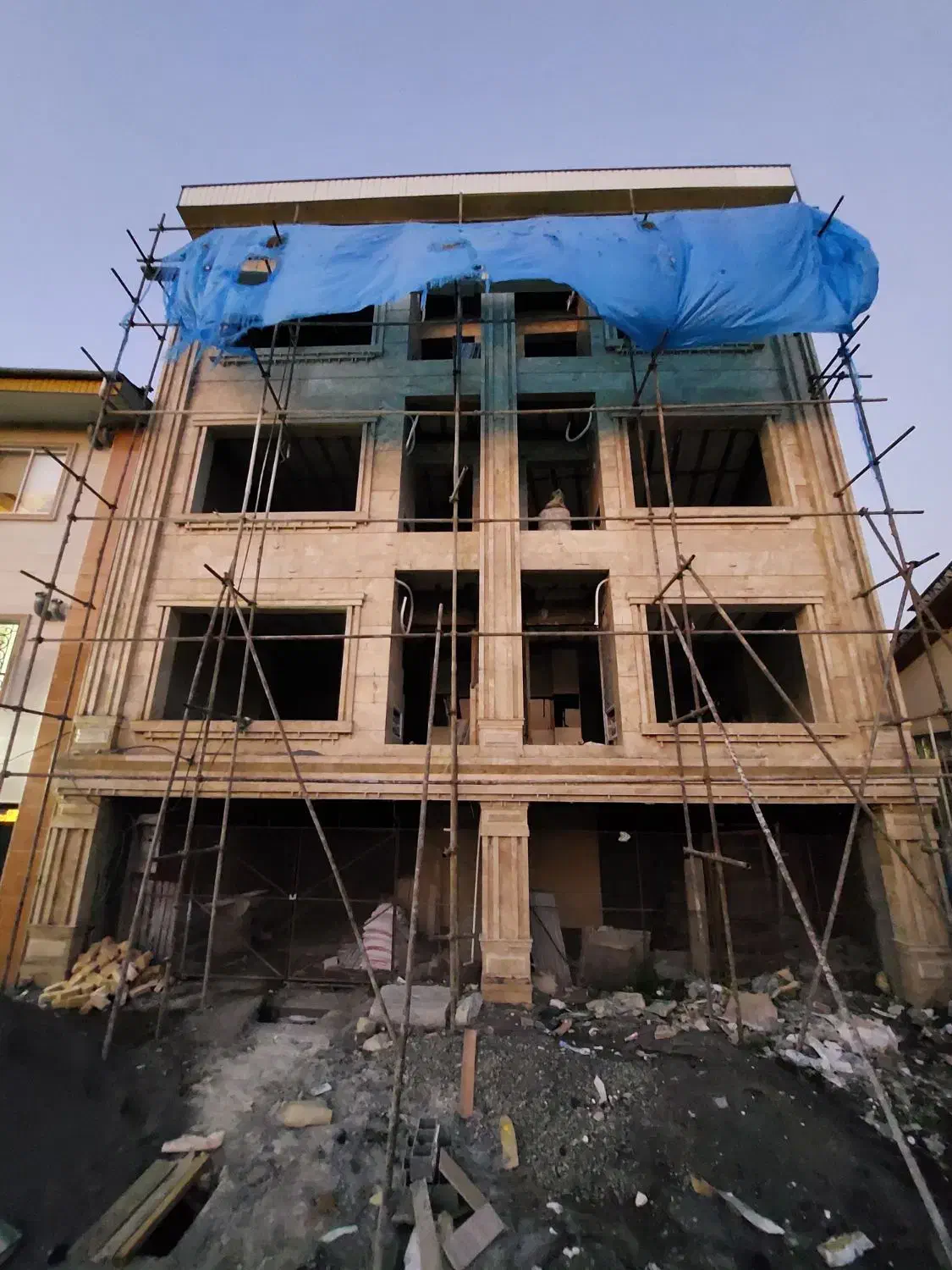 سنگ کاری نما و سرامیک کاری|خدمات پیشه و مهارت|لنگرود, |دیوار