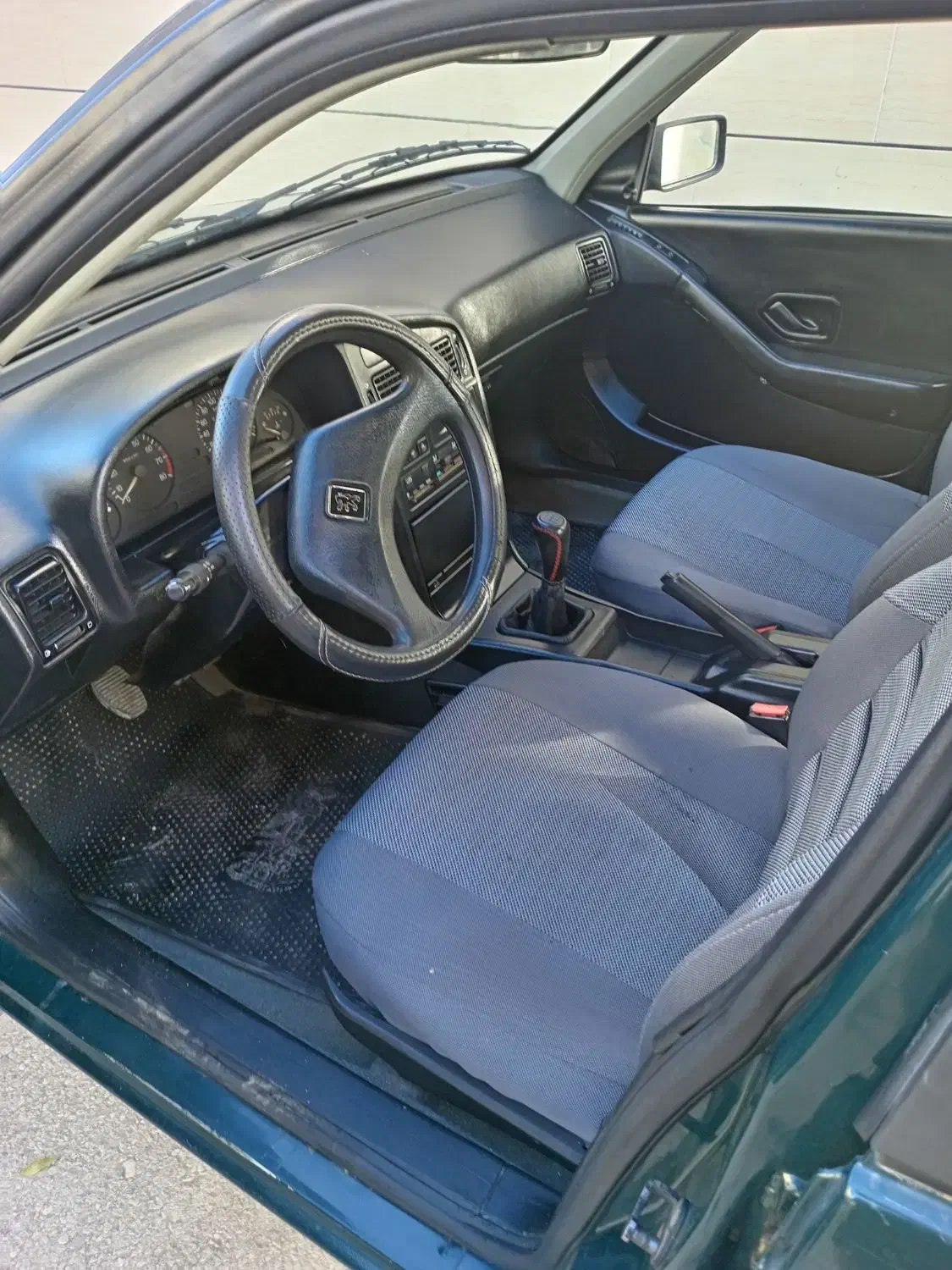 پژو rdi کلکسیونی|خودرو کلاسیک|نجف‌آباد, پادگان|دیوار