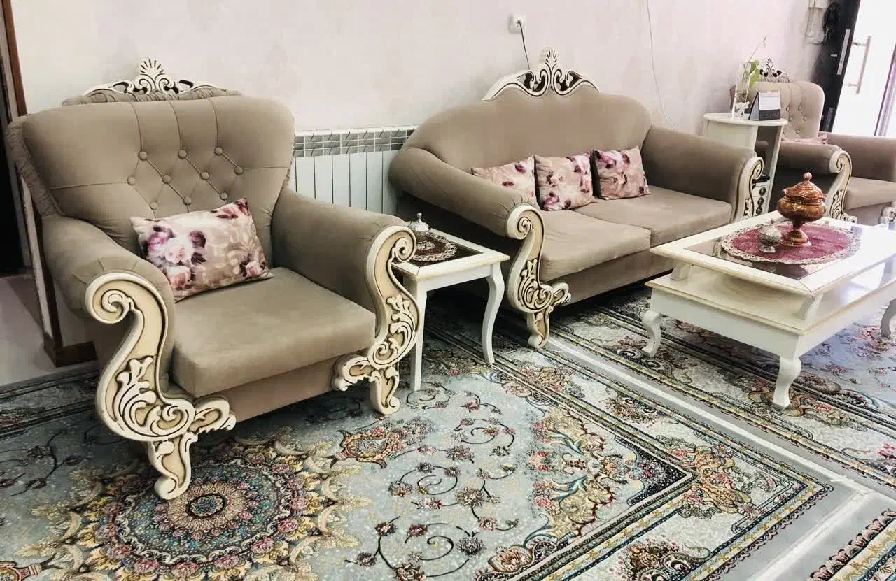 مبل راحتی و نیمه سلطنتی|مبلمان خانگی و میز عسلی|بیرجند, |دیوار