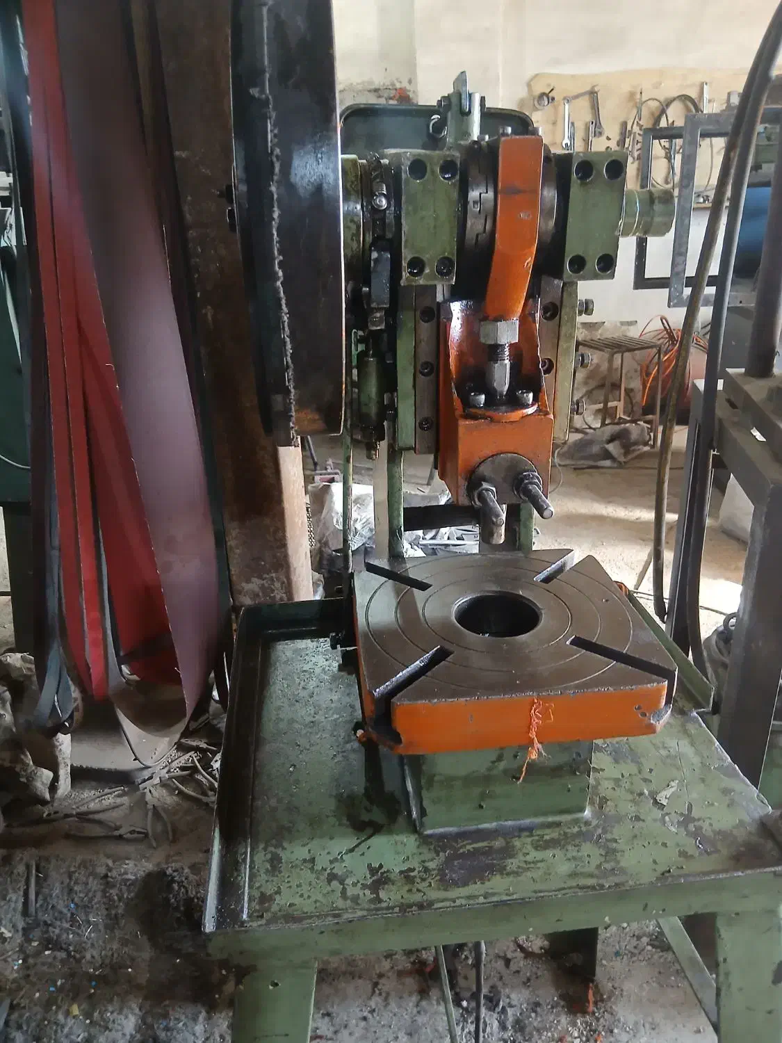 پرس ضربه ۴تن متغیر|ماشین‌آلات صنعتی|پاکدشت, پاکدشت (مامازند)|دیوار