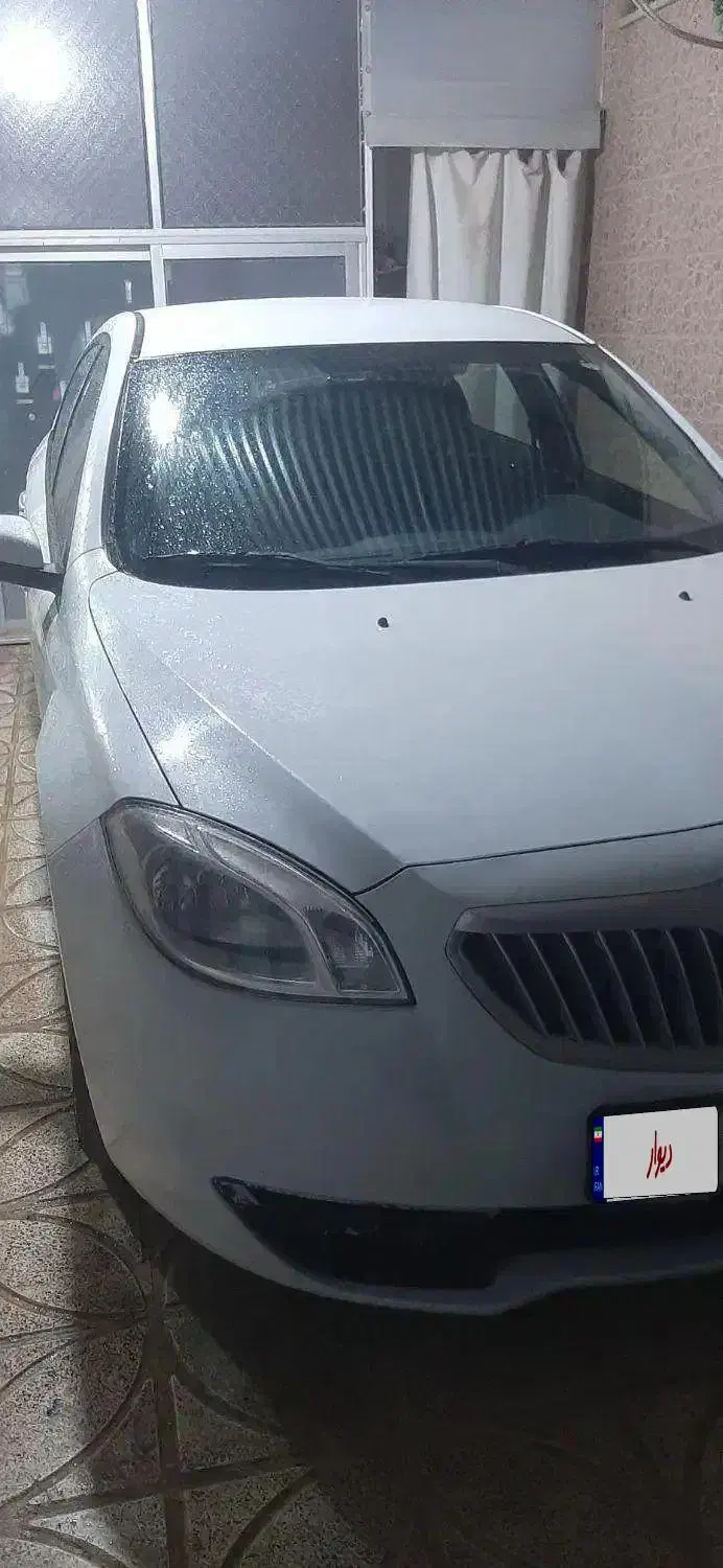 برلیانس H330 دنده‌ای 1500cc، مدل ۱۳۹۶|خودرو سواری و وانت|اصفهان, خوراسگان|دیوار