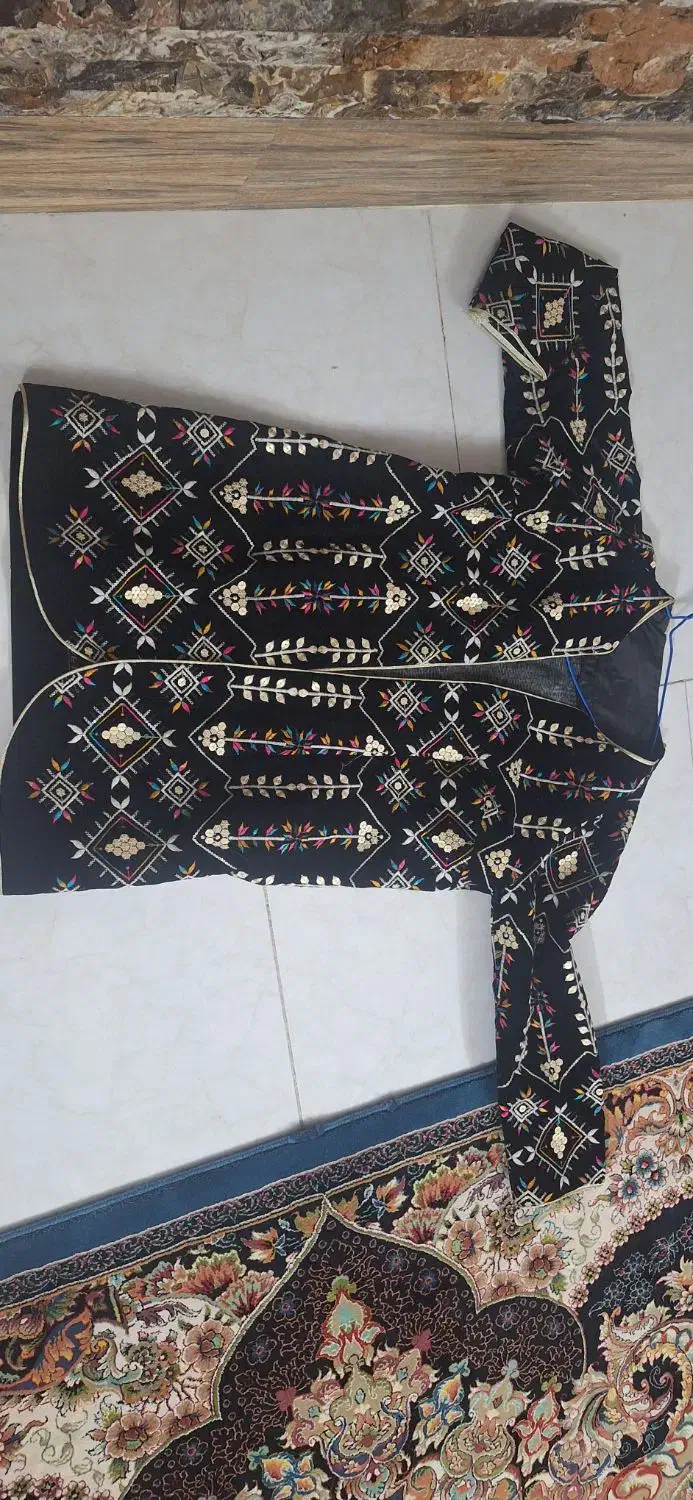 مانتو تمام سوزن دوزی مجلسی درحدنو|لباس|کاشان, فاز ۲ ناجی آباد|دیوار