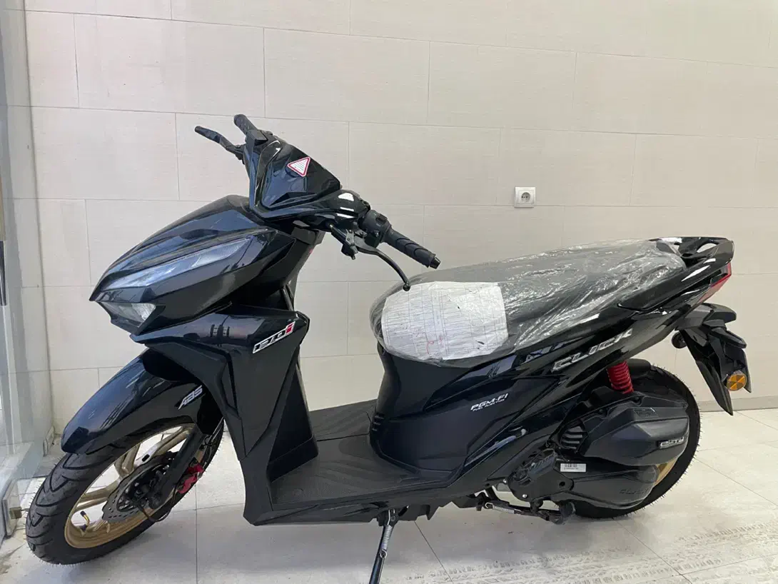 موتور طرح کلیک واریو کبیر ۱۷۰ click up|موتورسیکلت|تهران, نعمت‌آباد|دیوار