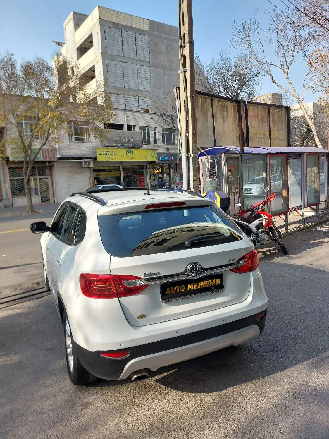 برلیانس v5 مدل 2014 در حد خشک*سندتک برگ|خودرو سواری و وانت|تبریز, |دیوار