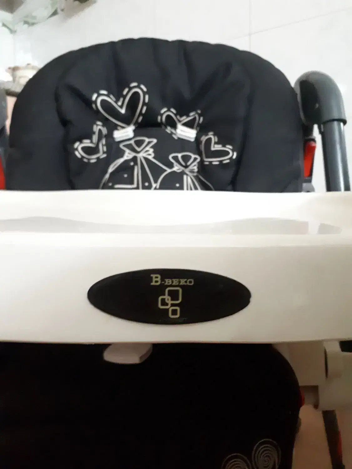 صندلی غذا|تخت و صندلی بچه|قم, شهرک سازمان آب|دیوار