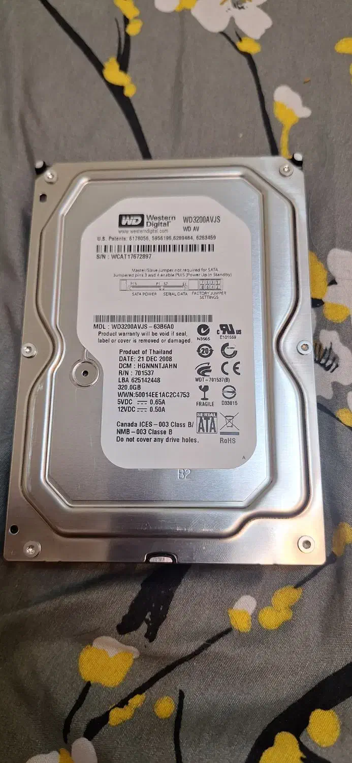 هارد کیس و دوربین ۳۲۰ گیگ ساتا وسترن دیجیتال نو|قطعات و لوازم جانبی رایانه|کرج, آق تپه|دیوار