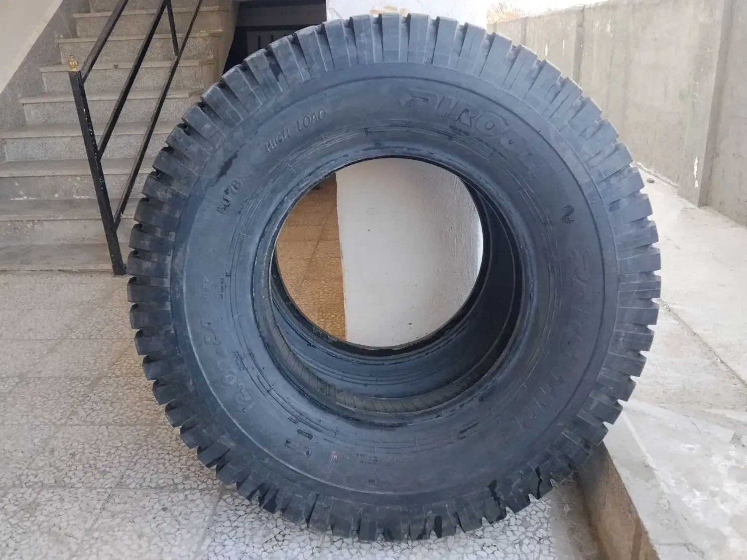 لاستیک 12/24|حراج|چابهار, |دیوار