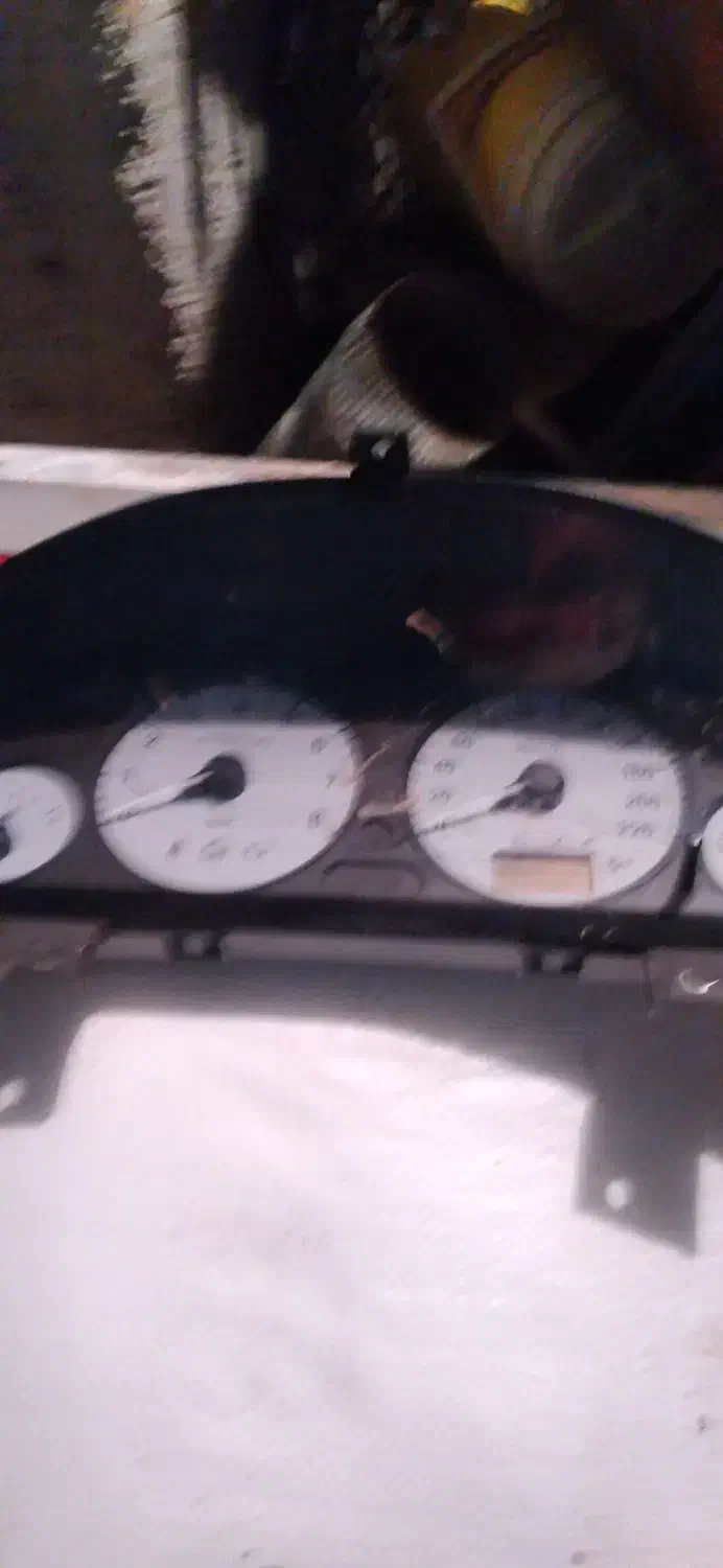 کیلومترکامل پژوپارس|قطعات یدکی و لوازم جانبی|صحنه, |دیوار