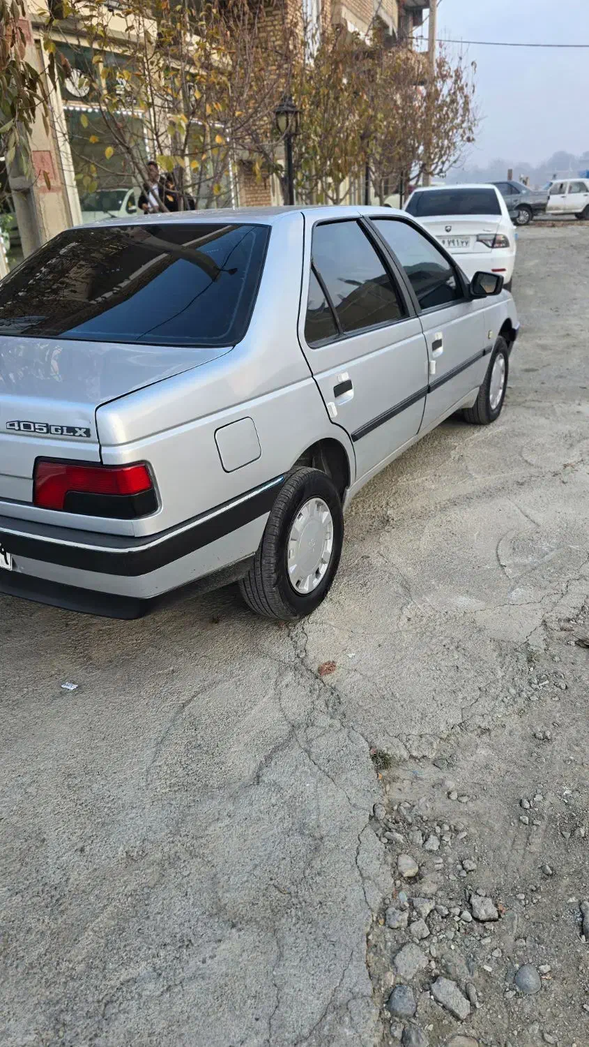 پژو ۴۰۵ درحد صفر بدونه یک قطر رنگ  شاسی سالم|خودرو سواری و وانت|اشنویه, |دیوار