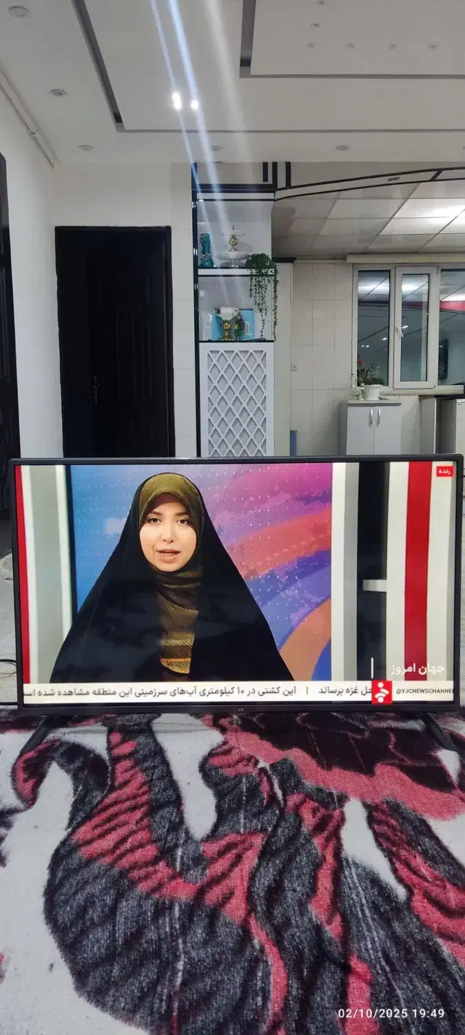 تلویزیون ال جی 42 اینچ دهگلان|تلویزیون و پروژکتور|قروه, |دیوار