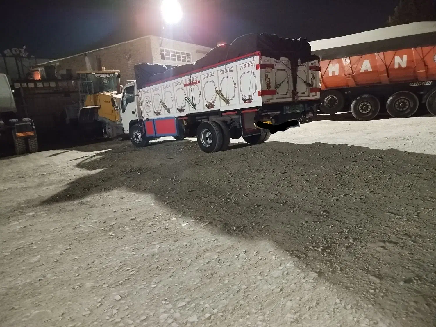 ایسوزو 87بشرط|خودرو سنگین|بروجرد, |دیوار