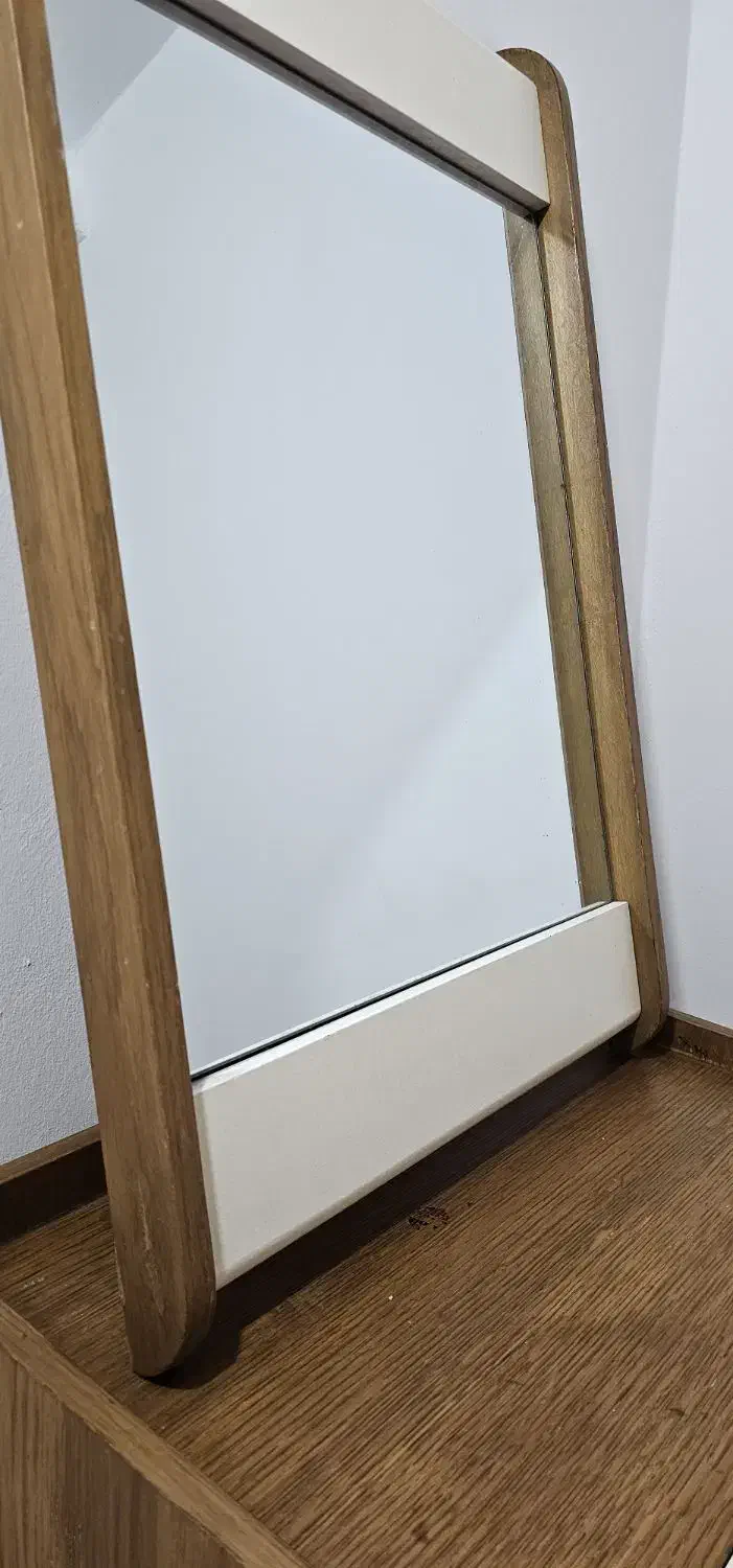 میز آرایشی|مبلمان خانگی و میز عسلی|چمستان, |دیوار