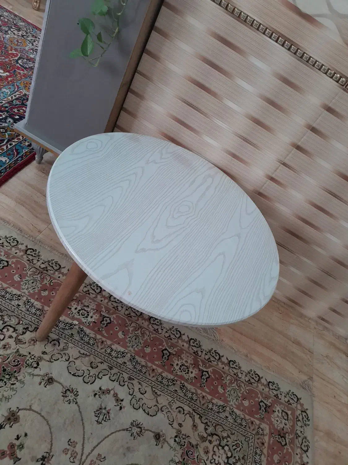 مبل ۷نفره درحد|مبلمان خانگی و میز عسلی|خنجین, |دیوار