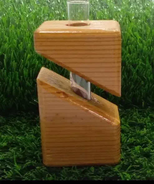 هدیه ای زیبا گلدان چوبی|صنایع دستی و سایر لوازم تزئینی|قم, شاه ابراهیم|دیوار