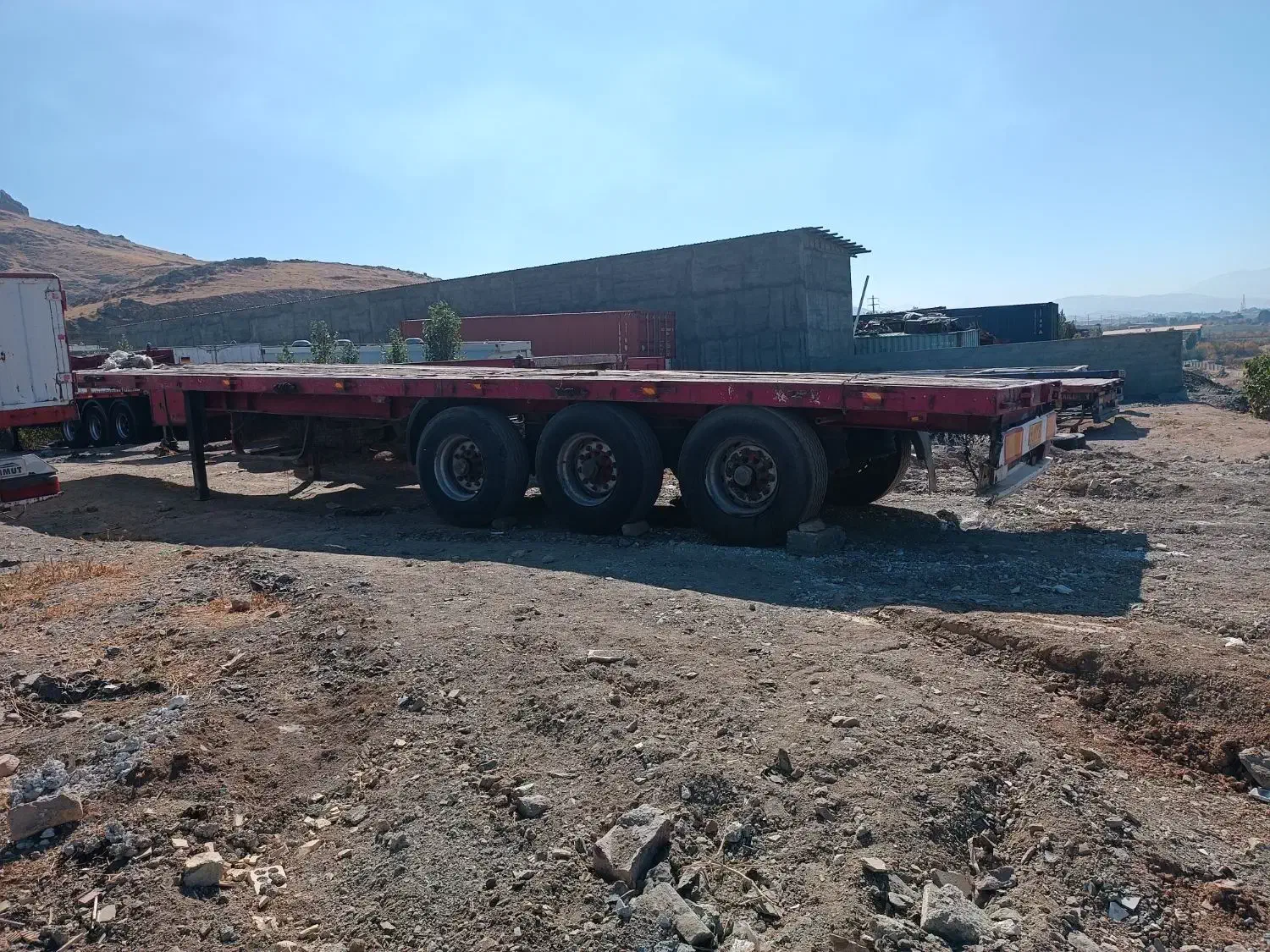 کفی تریلر سه محور دست ساز|خودرو سنگین|نسیم‌شهر, |دیوار