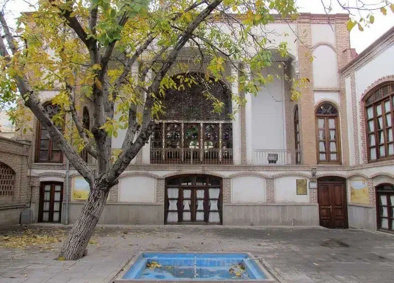 ویلایی 235 متر/سند تک/رازی/نزدیک بر/خوش بر|فروش خانه و ویلا|رشت, استقامت ۲|دیوار