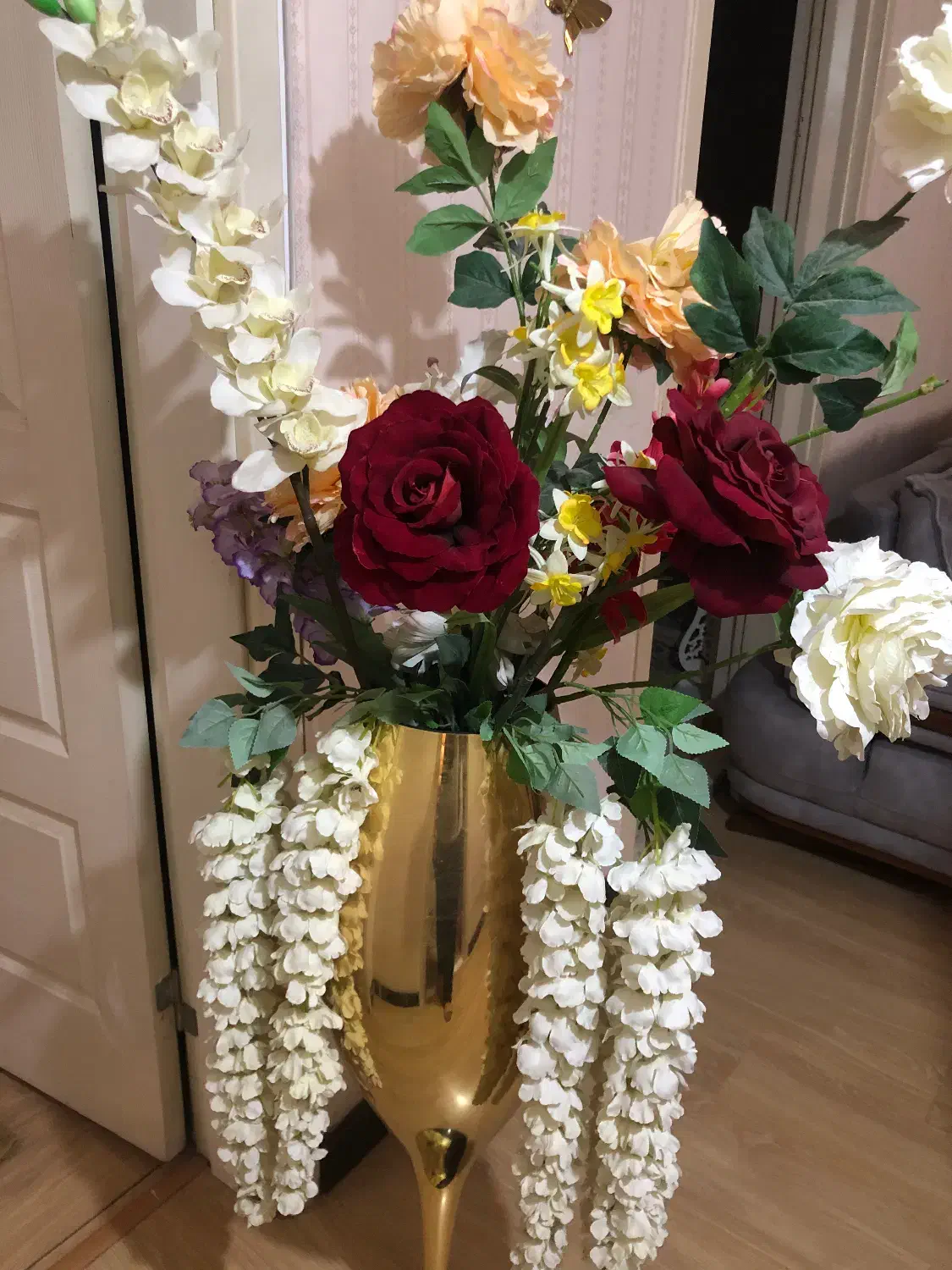 گلدان وگل مصنوعی خارجی|گل مصنوعی|پرند, فاز ۵|دیوار