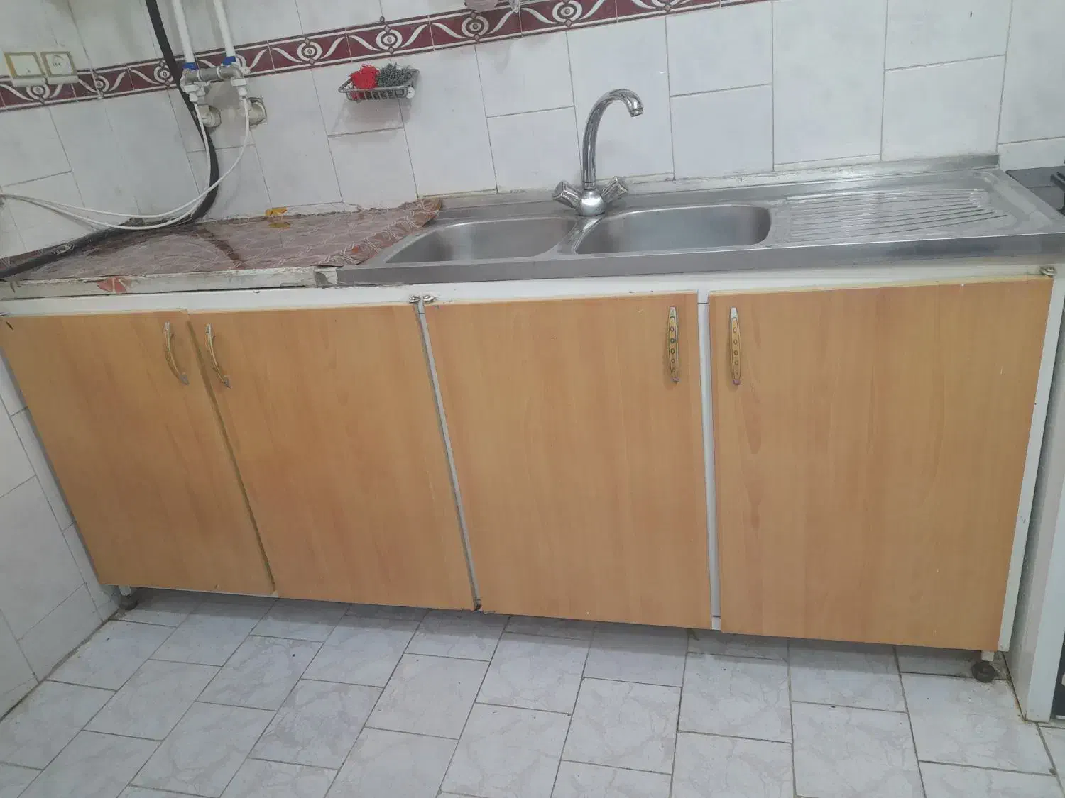 کابینت ودر چوبی|مصالح و تجهیزات ساختمان|نجف‌آباد, شهید بهشتی|دیوار