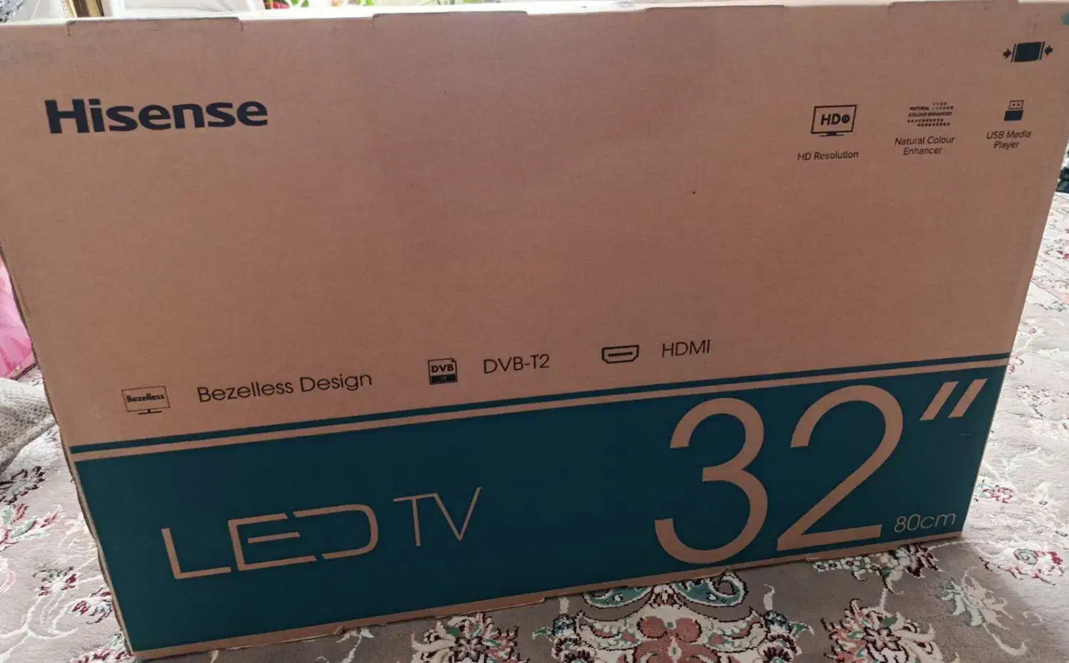 تلویزیون هایسنس|تلویزیون و پروژکتور|گلبهار, شهر جدید گلبهار|دیوار