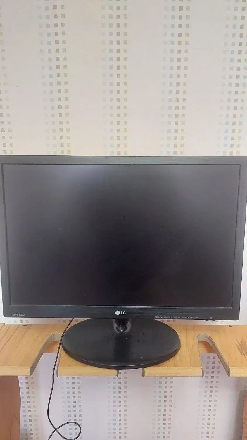 مانیتور ال جی ۱۹ اینچ|قطعات و لوازم جانبی رایانه|تبریز, |دیوار