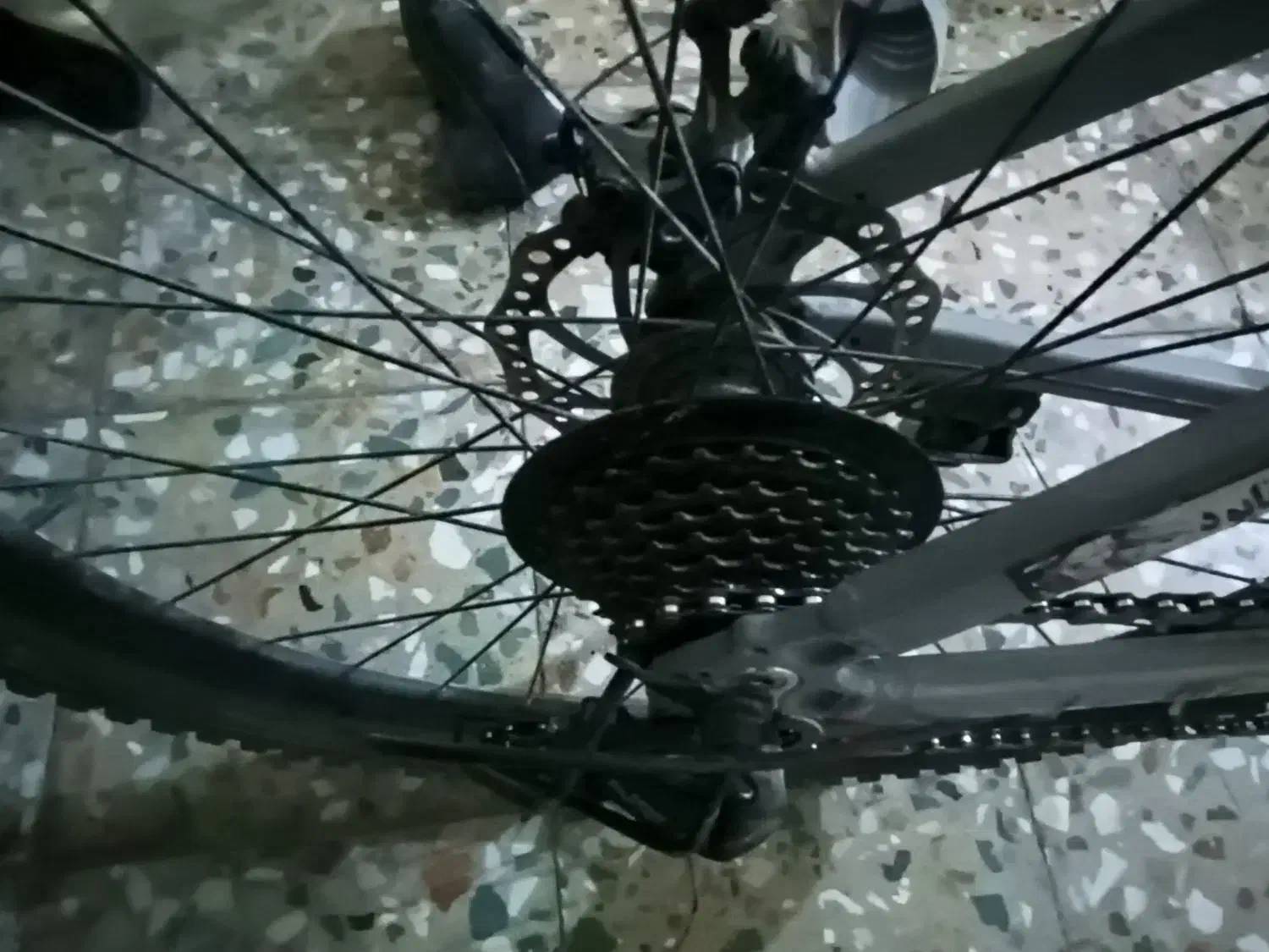 دوچرخه ویوا  26 همراه با قفل چرخ، سرکرمک و روکش ص|دوچرخه، اسکیت، اسکوتر|لردگان, |دیوار