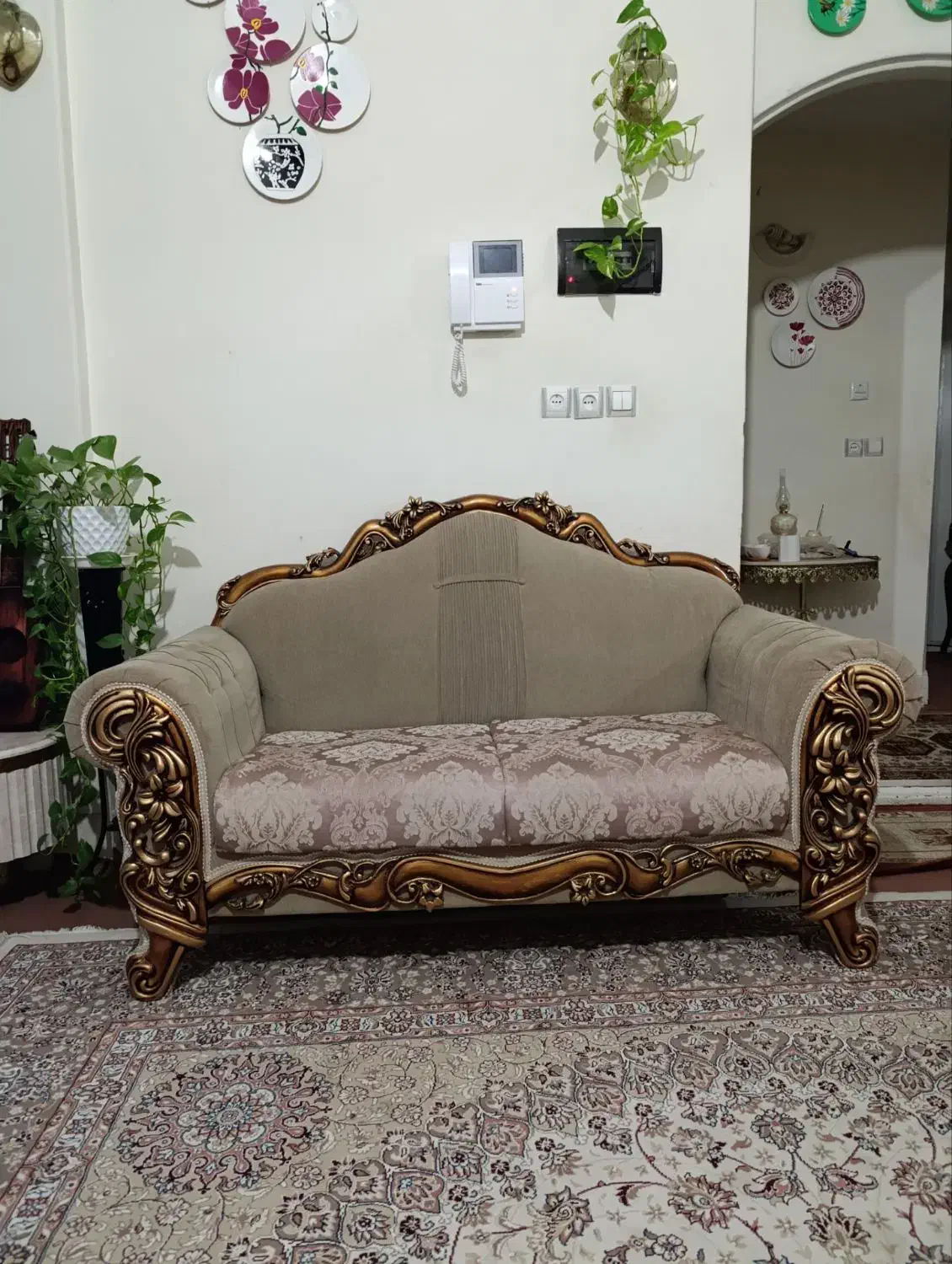 مبل ۹نفره|مبلمان خانگی و میز عسلی|تربت‌حیدریه, طالقانی|دیوار