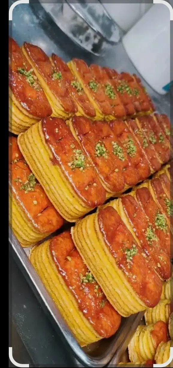 نیازمند نیرو قنادی خشک کار وارد|استخدام خدمات فروشگاه و رستوران|اصفهان, عاشقآباد|دیوار