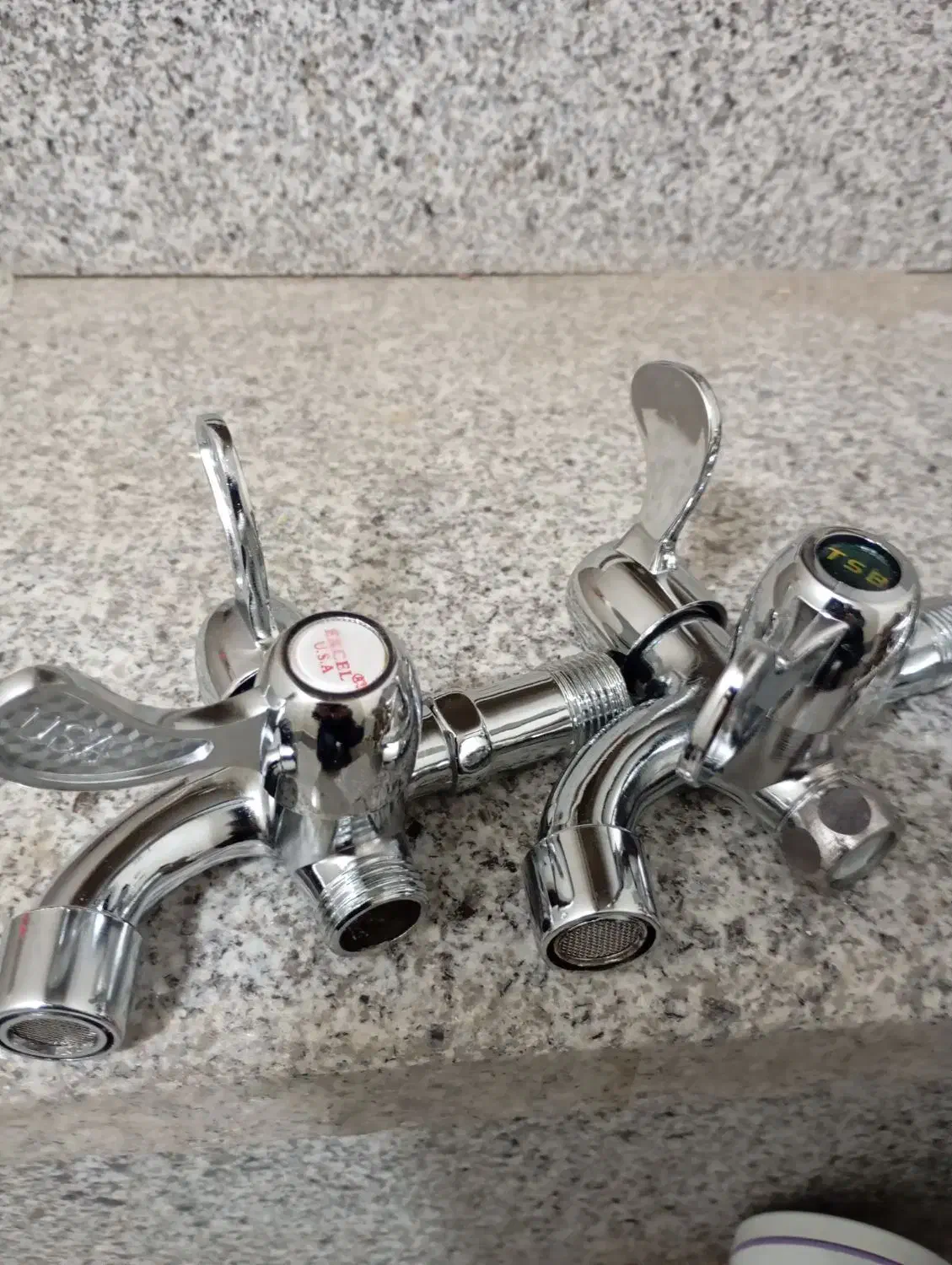 شیر دو حالته حمام برنجی جنس فوقالعاده نونو|لوازم حمام|مشهد, نظام دوست|دیوار