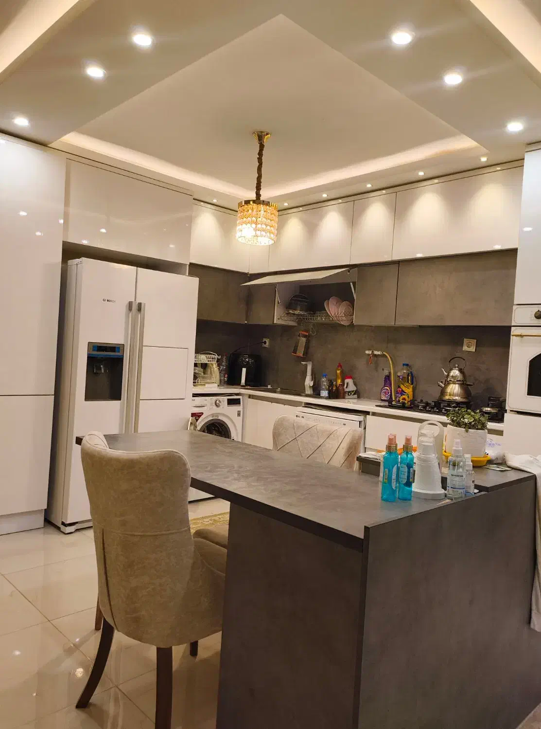 آپارتمان / تاچارا / لوکس|اجارهٔ آپارتمان|شیراز, دینکان|دیوار