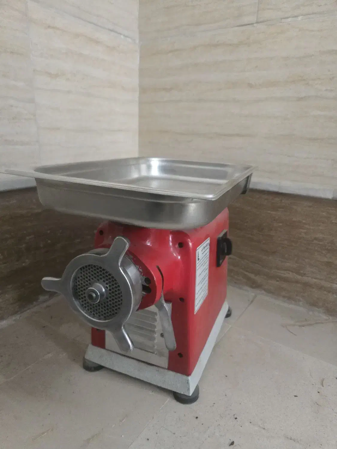 چرخ گوشت ۳۲ پولاد غرب در حد نو|فروشگاه و مغازه|بروجرد, |دیوار