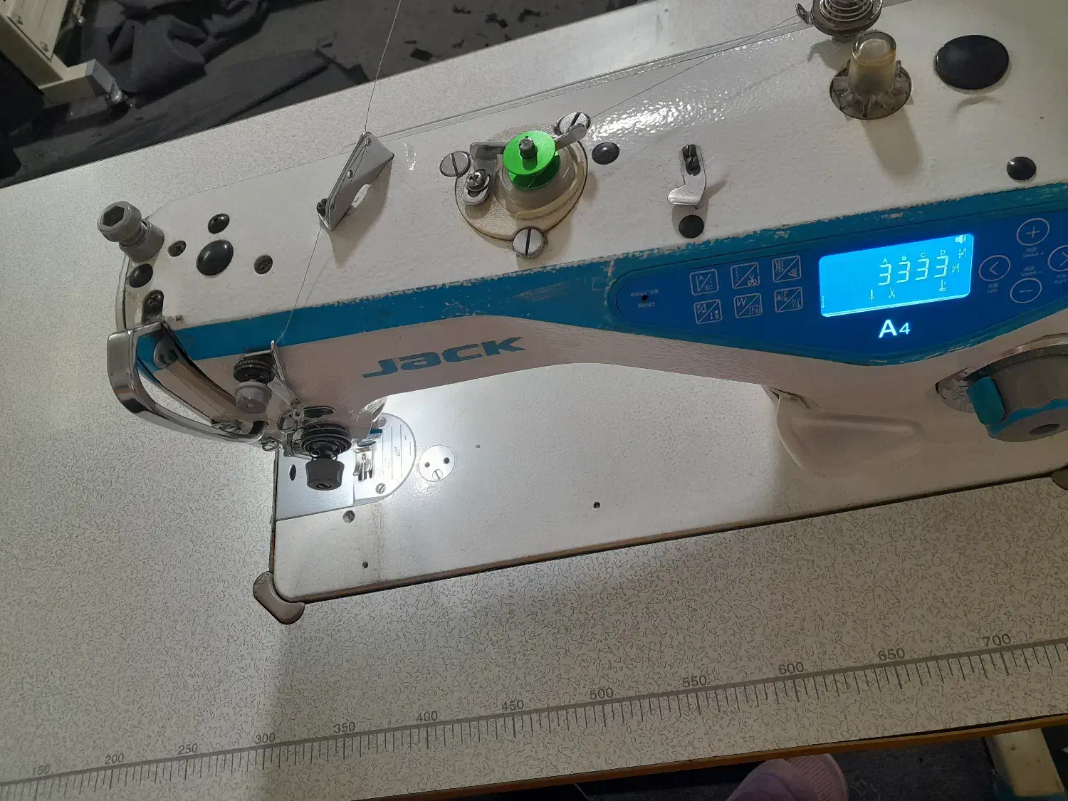 چرخ a4|چرخ خیاطی و ریسندگی|وحیدیه, |دیوار