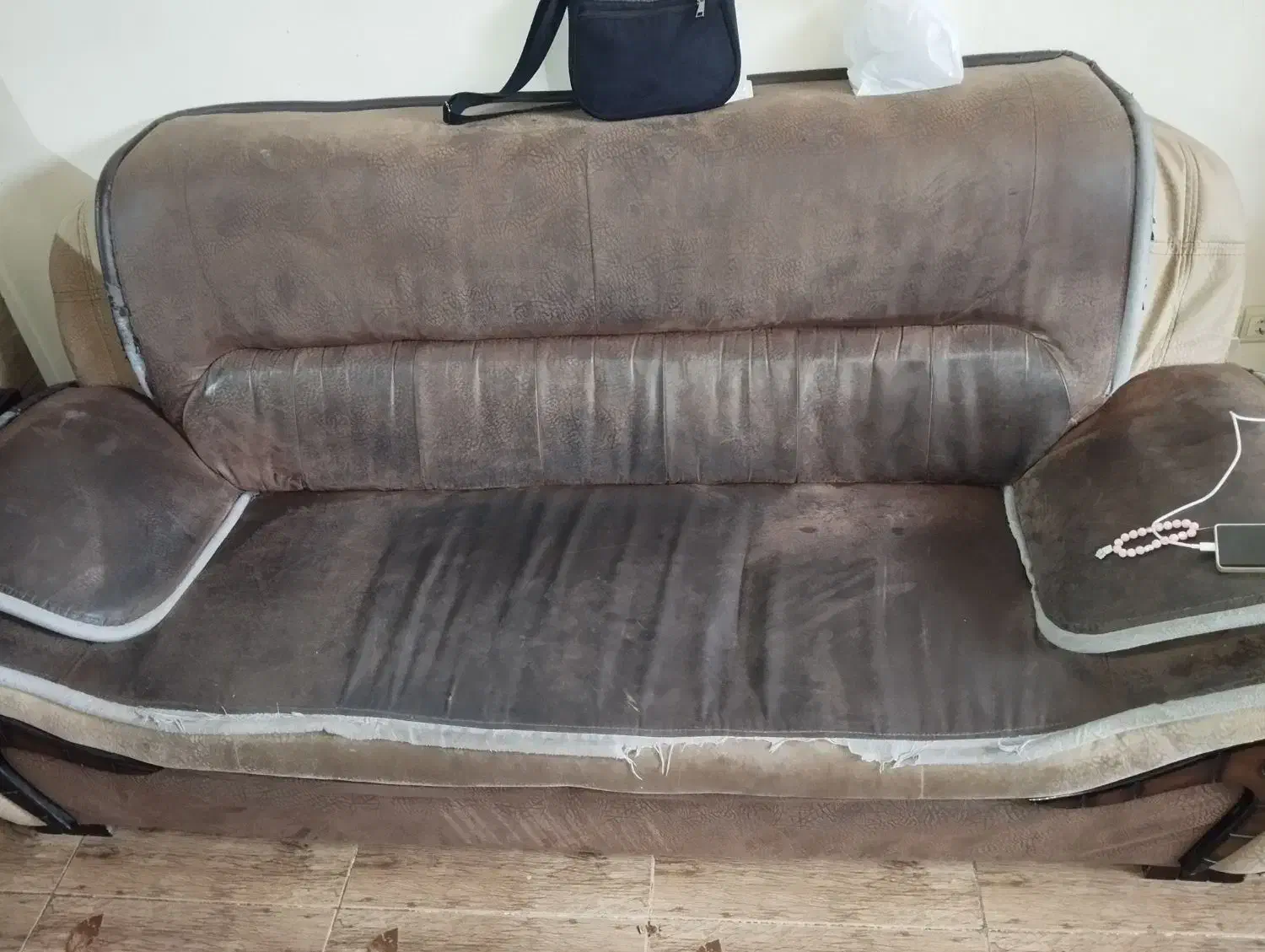 مبل راحتی ۷ نفره|مبلمان خانگی و میز عسلی|شاهین‌شهر, نظامی|دیوار