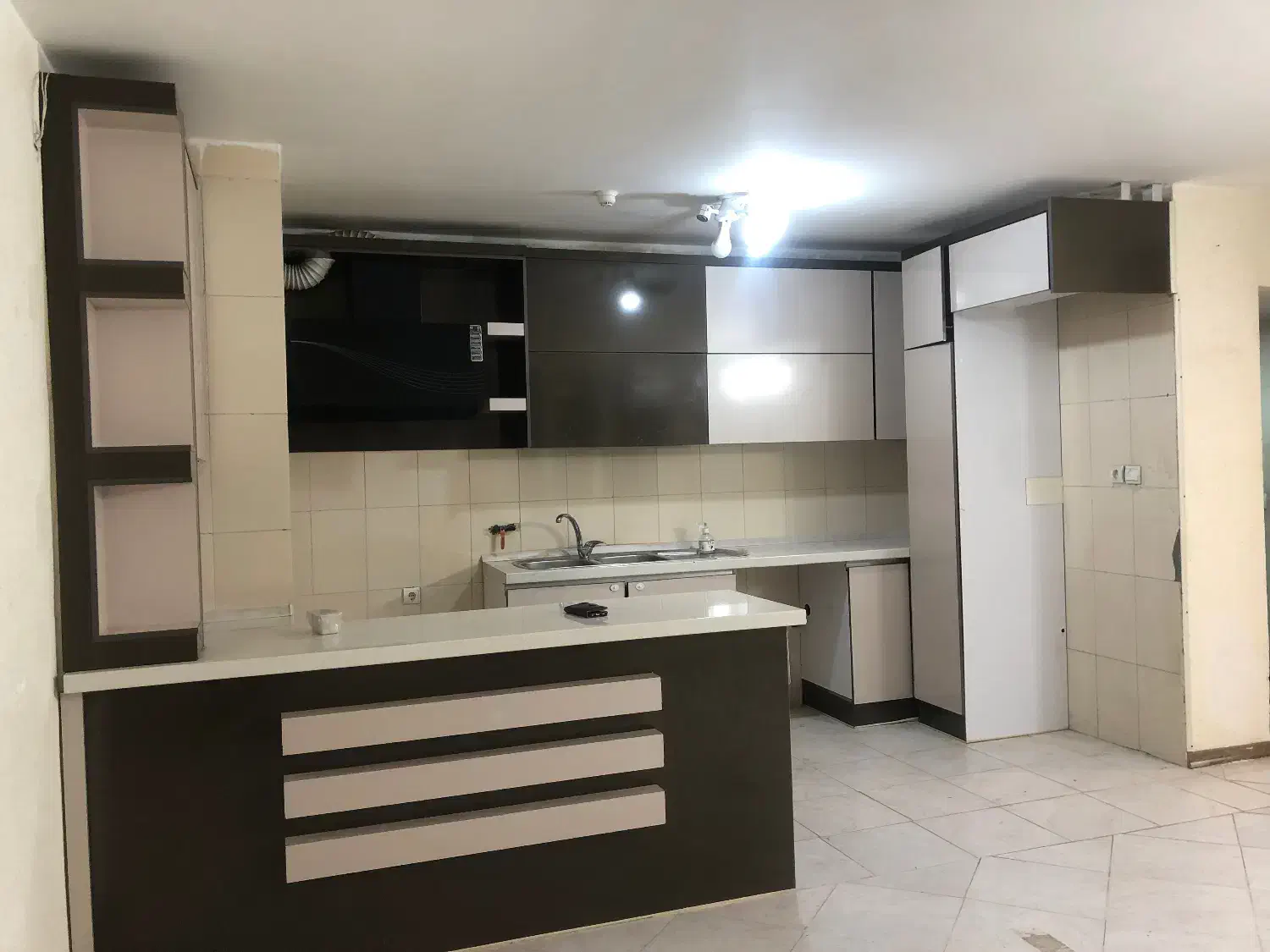 رهن کامل آپارتمان در محله E2|اجارهٔ آپارتمان|فولادشهر, مسکن مهر فولادشهر|دیوار