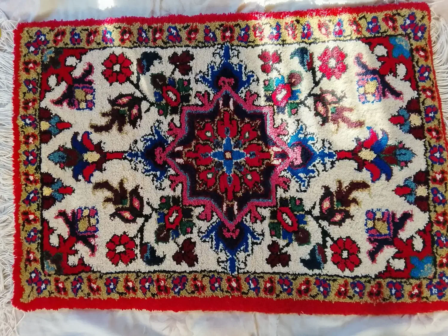 فرش پادری|پادری|تبریز, |دیوار