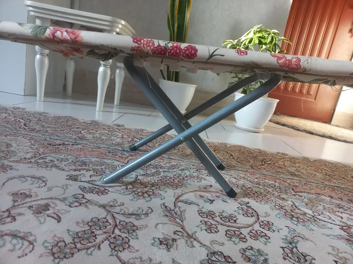 میز اتو سالمه سالم|اتو و لوازم اتو|سبزوار, مدرس|دیوار