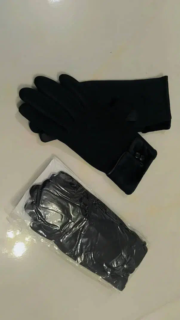 انواع دستکش تک و عمده|لباس|سقز, |دیوار