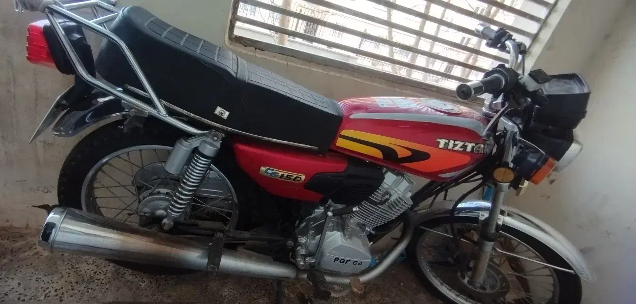 موتور هندا پیشرو ۱۵۰ تیزتک|موتورسیکلت|احمدآبادمستوفی, |دیوار