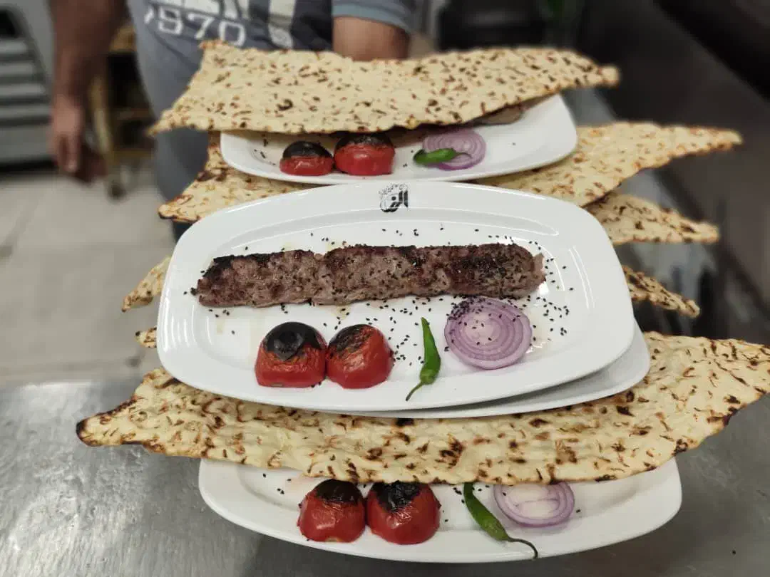 شاطر سنگگ سنتی یا لواش|استخدام خدمات فروشگاه و رستوران|تبریز, |دیوار