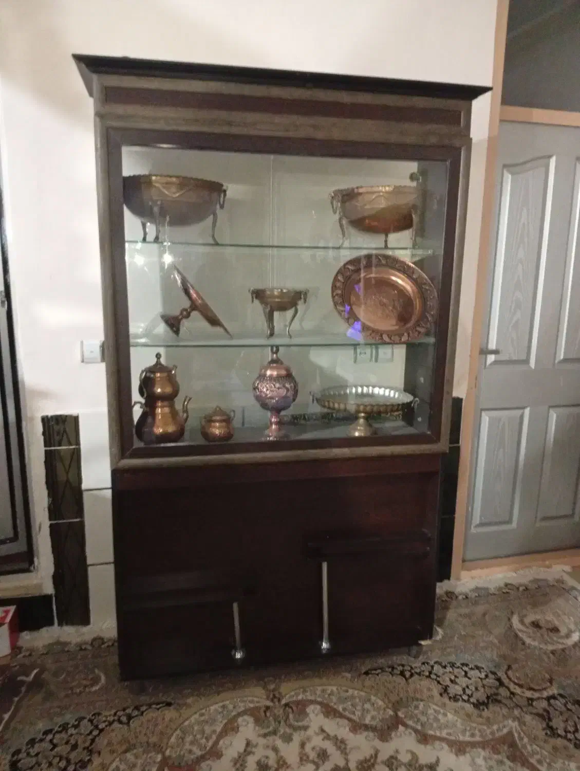 بوفه وکمد|بوفه، ویترین، کنسول|بم, |دیوار