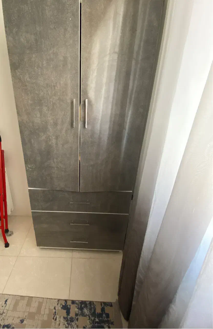 کمد لباس ۳کشو کاملا سالم‌|جاکفشی، کمد، دراور|گرگان, |دیوار