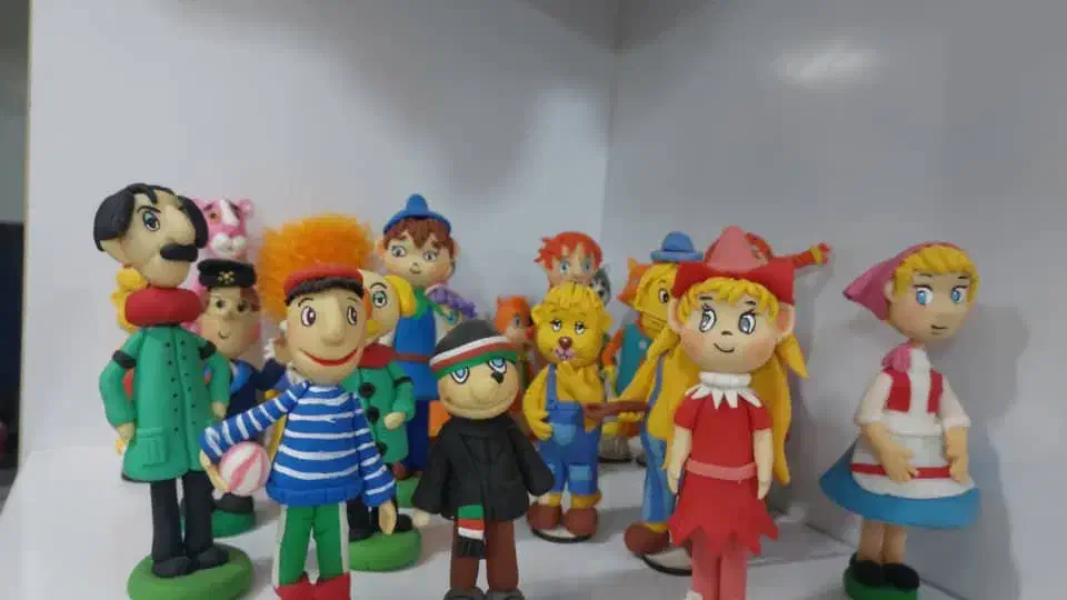 دو نفر نیروی آقا|استخدام خدمات فروشگاه و رستوران|شیراز, بازار|دیوار