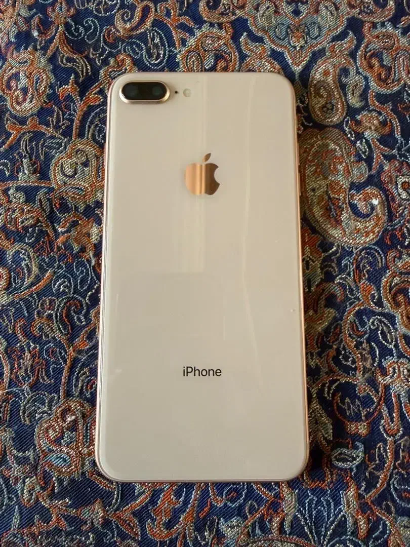 آیفون 8پلاس|موبایل|شاهین‌شهر, حافظ شمالی|دیوار