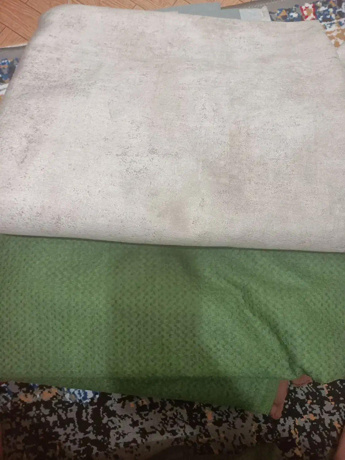 پارچه مبلی ته طاقه متری ۹۵تومان جنس درجه یک|عمدهفروشی|مشهد, سجادیه|دیوار