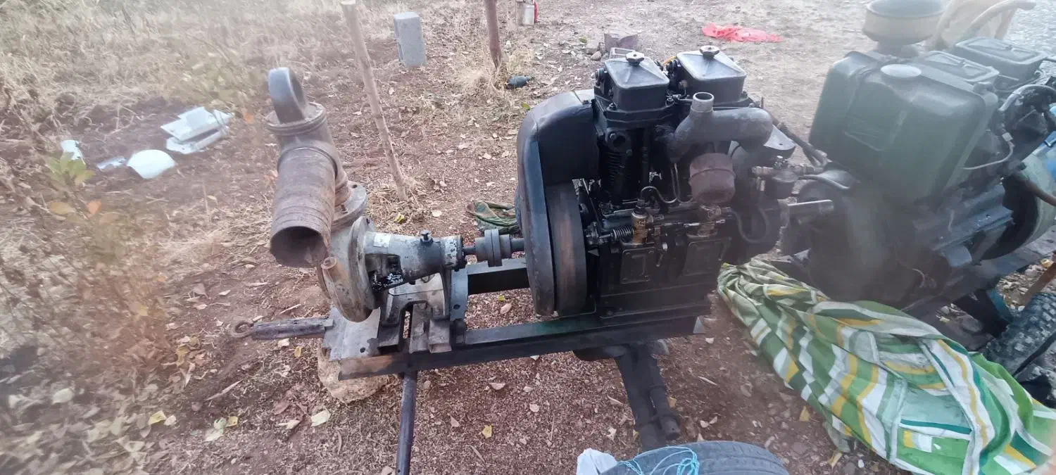 موتور دو پیستون هوا خنک|ماشین‌آلات صنعتی|سیلوانه, |دیوار