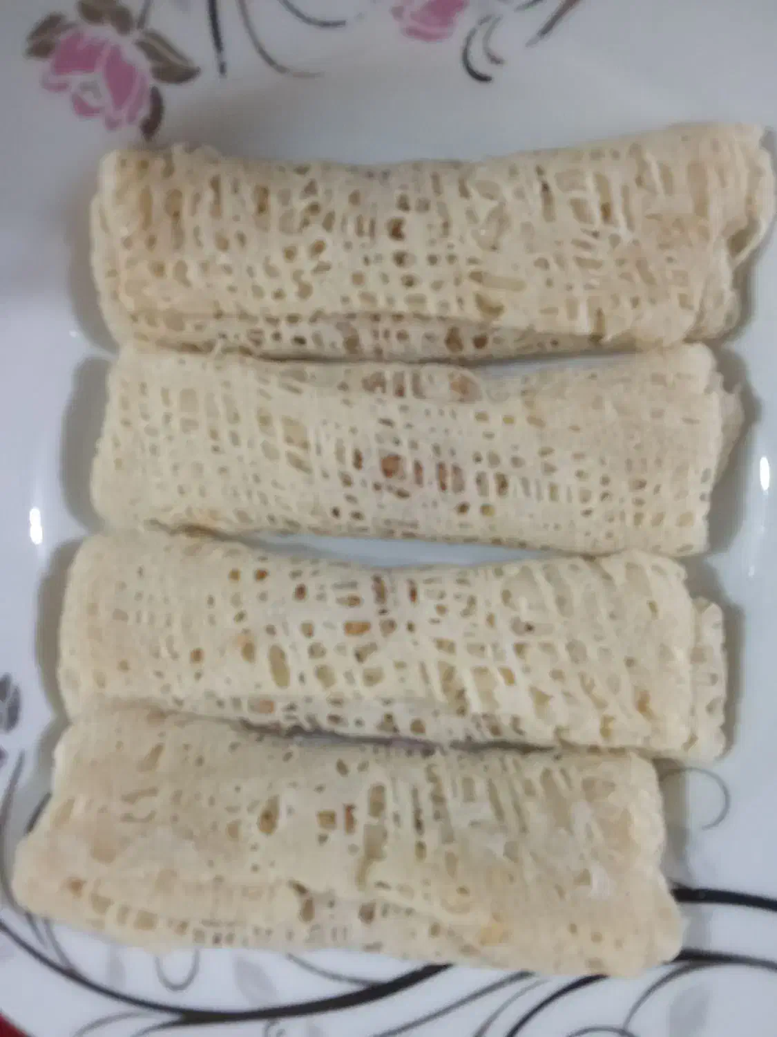 رشته خشکار تازه خانگی|خوردنی و آشامیدنی|رشت, جانبازان|دیوار