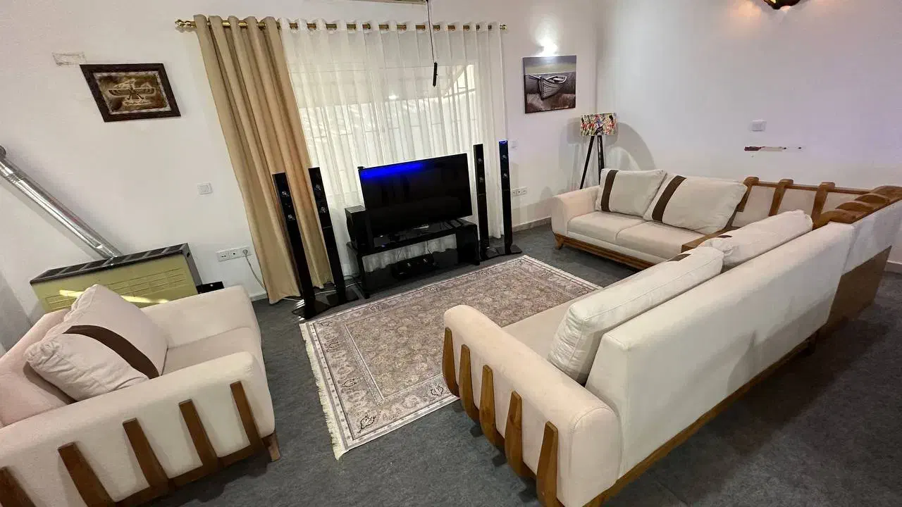 ویلای استخر دار ساحلی|اجارهٔ کوتاه‌مدت ویلا و باغ|سرخرود, |دیوار