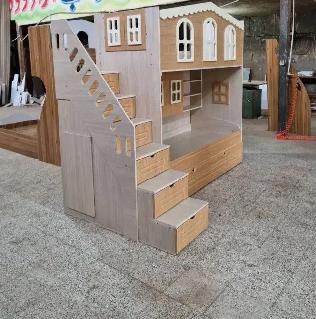 مصنوعات چوبی با شرایط ۲ساله|خدمات پیشه و مهارت|کاشان, کارگر|دیوار