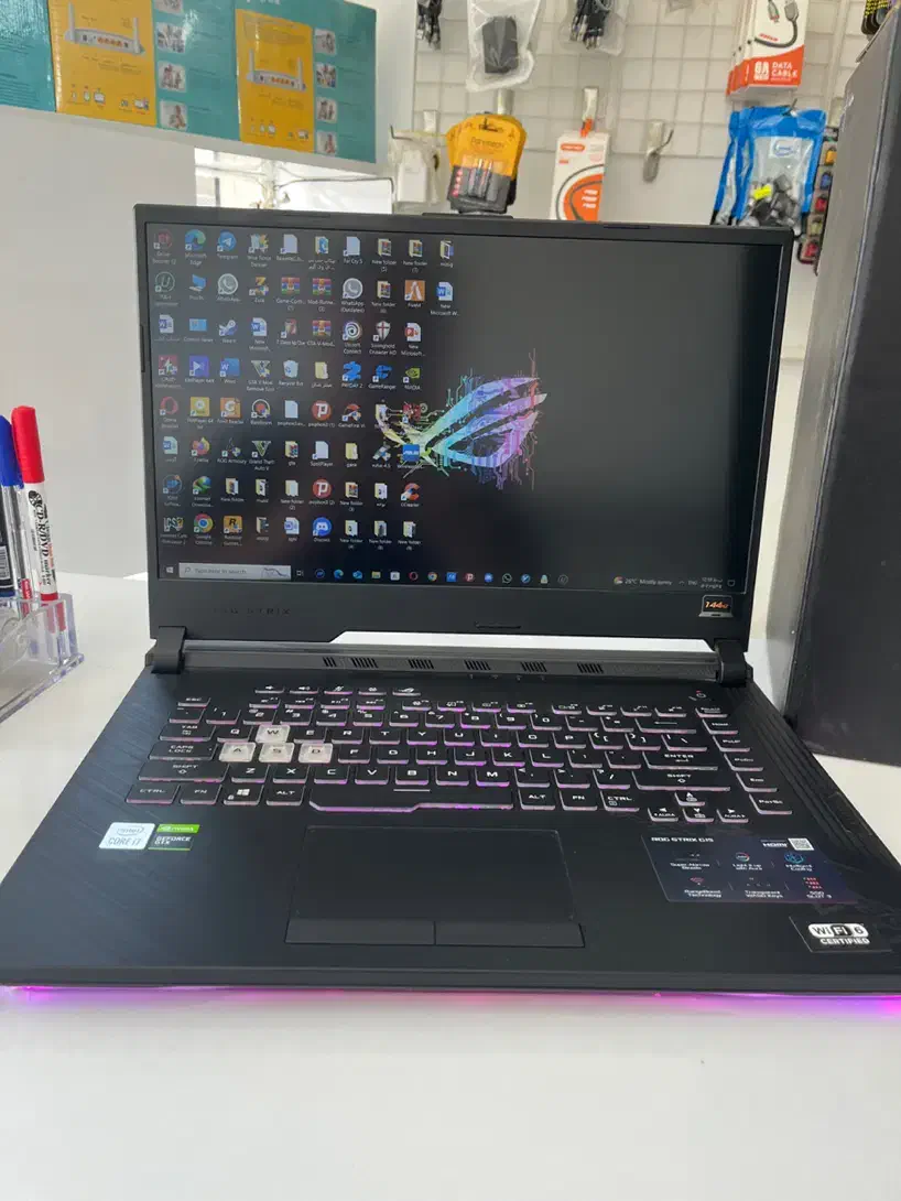 لپتاپ گیمینگ خوش قیمت سالم شرایط ۳ ماه|رایانه همراه|خرمدره, |دیوار