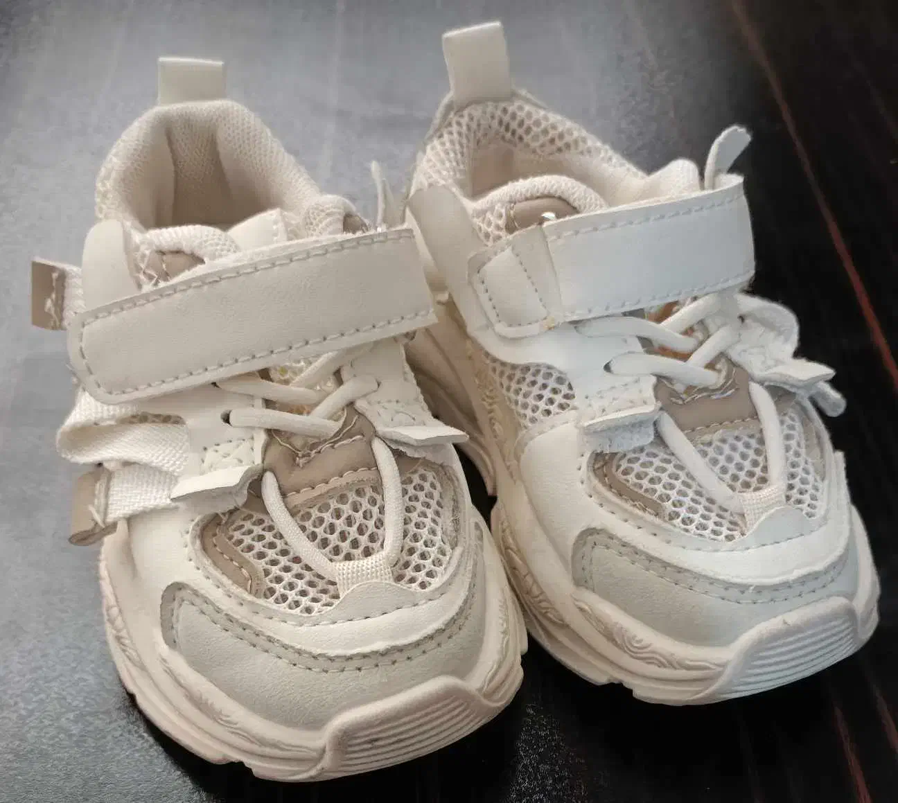 کفش خارجی سایز ۲۳|کفش و لباس بچه|تهران, صادقیه|دیوار